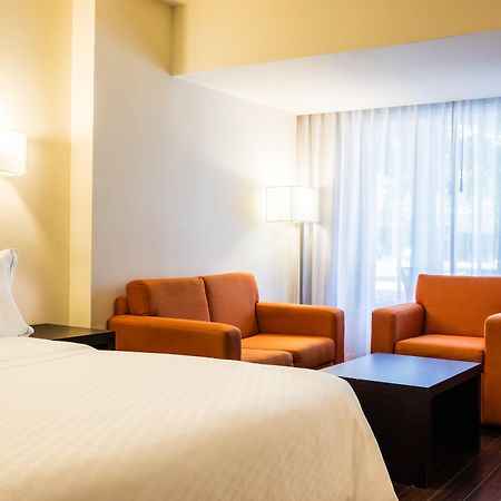 Fiesta Inn San Luis Potosi Glorieta Juarez Eksteriør billede