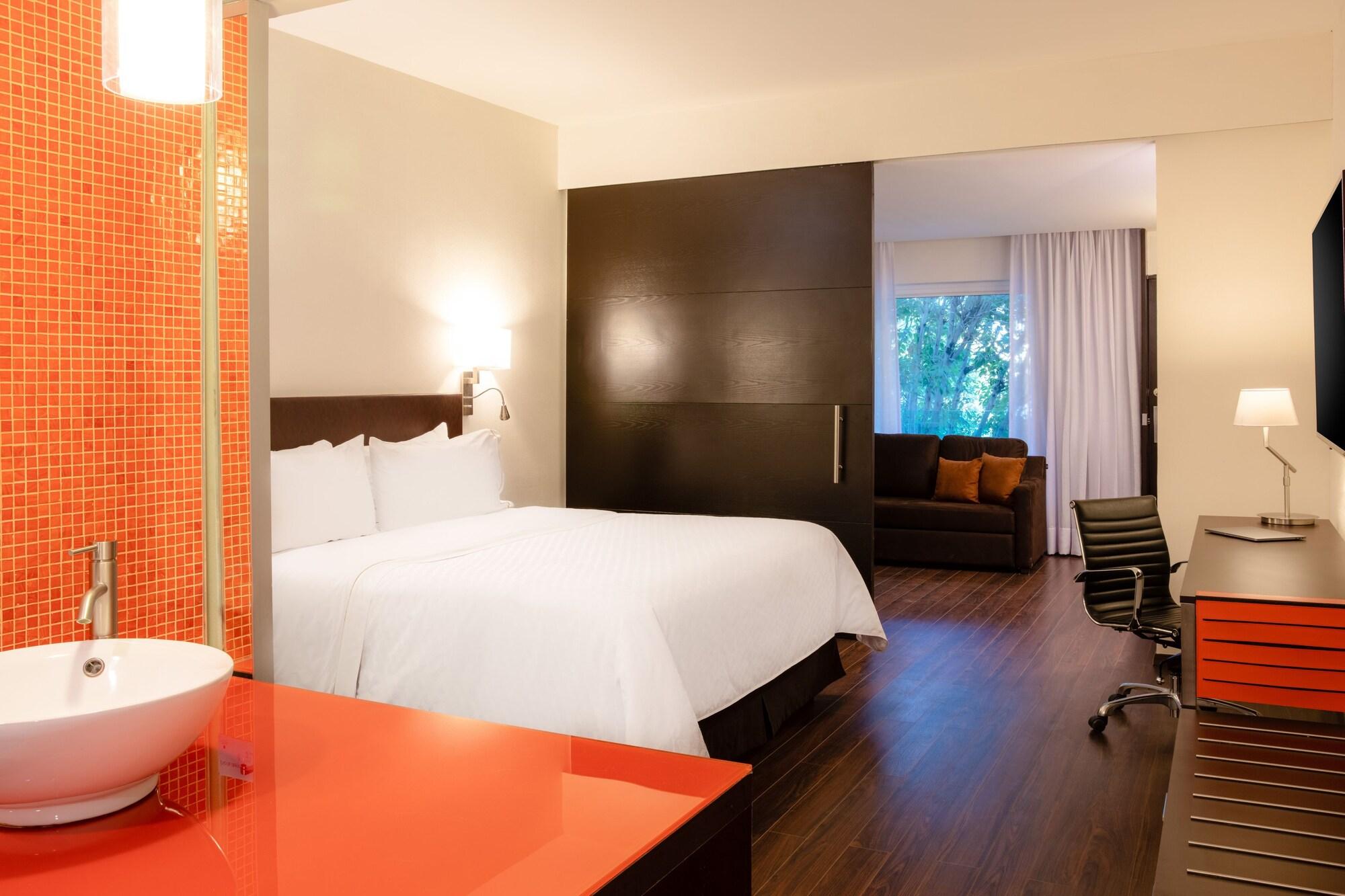 Fiesta Inn San Luis Potosi Glorieta Juarez Eksteriør billede